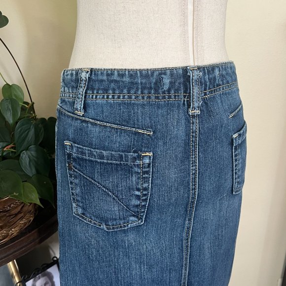 Express Precision Fit Denim Skirt sz 2 - Picture 10 of 13